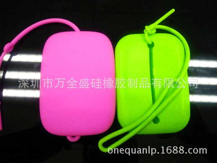 禮品矽（guī）膠（jiāo）鑰匙包